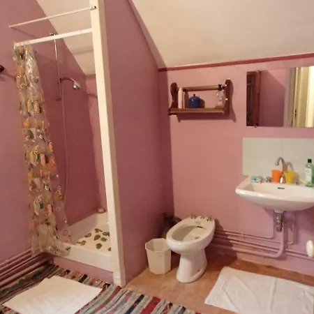 Rum i privatbostad France Petit Chateau *