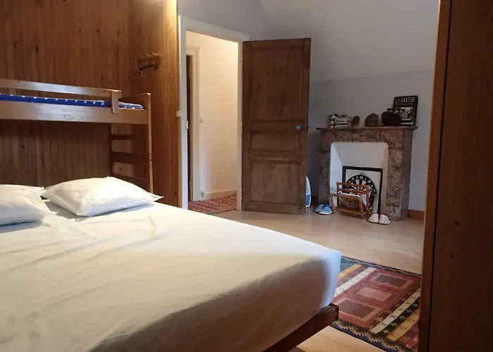 France Petit Chateau Δωμάτια σε οικογενειακή κατοικία *